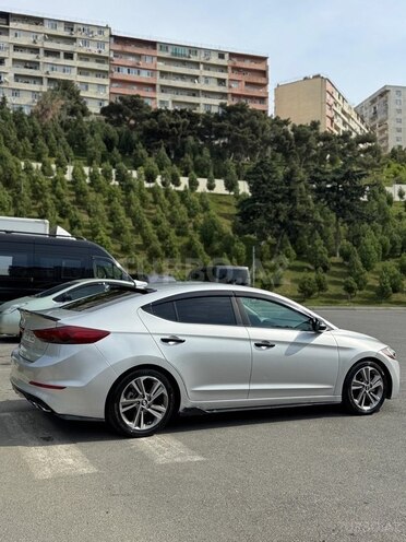Hyundai Elantra 2017, 155,000 km - 2.0 l - Bakı