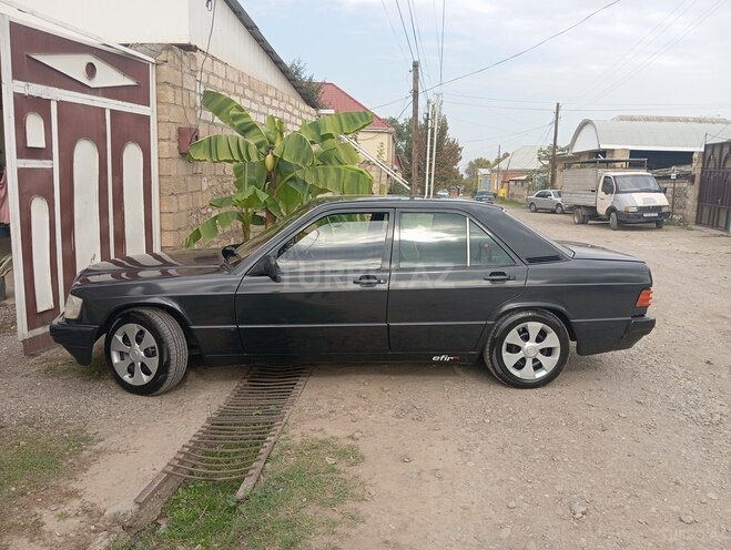 Mercedes 190 1992, 63,000 km - 2.3 l - Tovuz