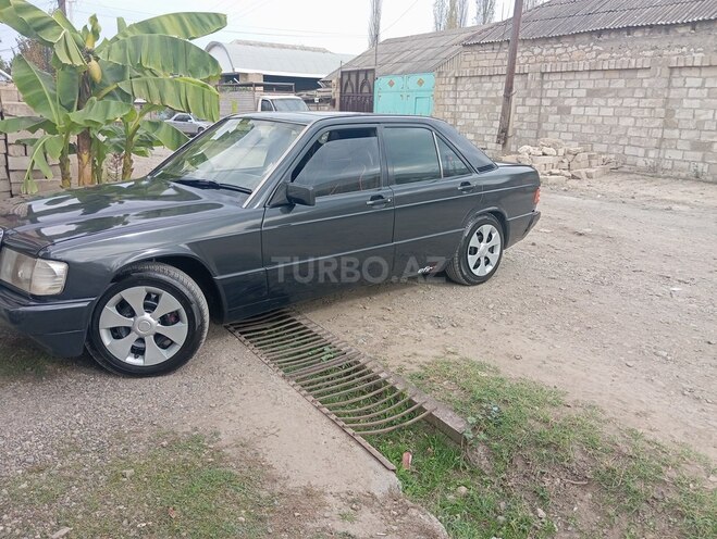 Mercedes 190 1992, 63,000 km - 2.3 l - Tovuz