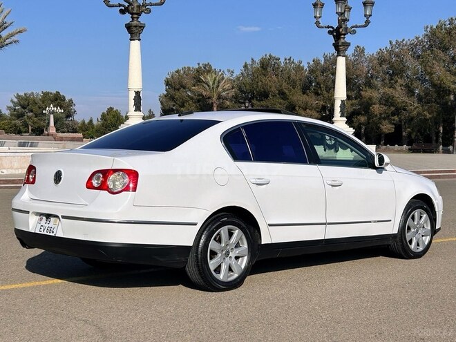 Volkswagen Passat 2005, 345,000 km - 2.0 l - Gəncə