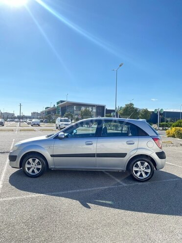 Kia Rio 2006, 255,000 km - 1.4 l - Bakı