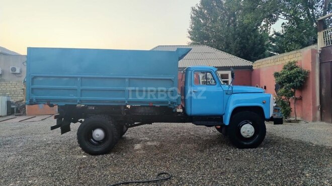 GAZ 53-5