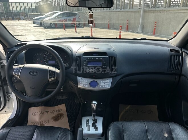 Hyundai Elantra 2010, 271,500 km - 2.0 l - Bakı