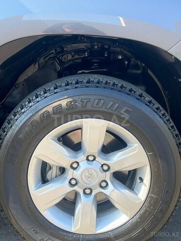 Toyota Land Cruiser Prado 2014, 130,000 km - 2.7 l - Bakı