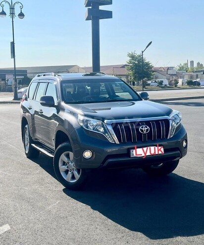 Toyota Land Cruiser Prado 2014, 130,000 km - 2.7 l - Bakı