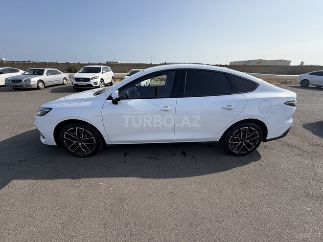 BYD  2025, 4,400 km - 1.5 l - Bakı