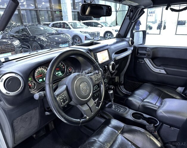 Jeep Wrangler-9