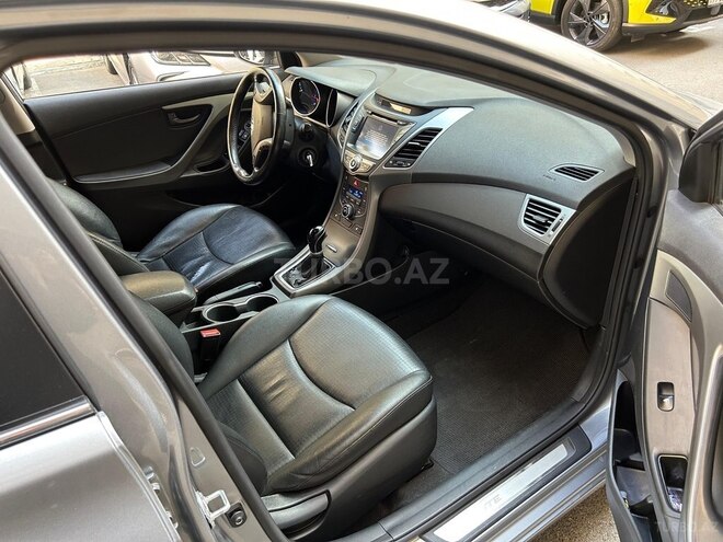 Hyundai Avante 2014, 160,000 km - 1.6 l - Bakı