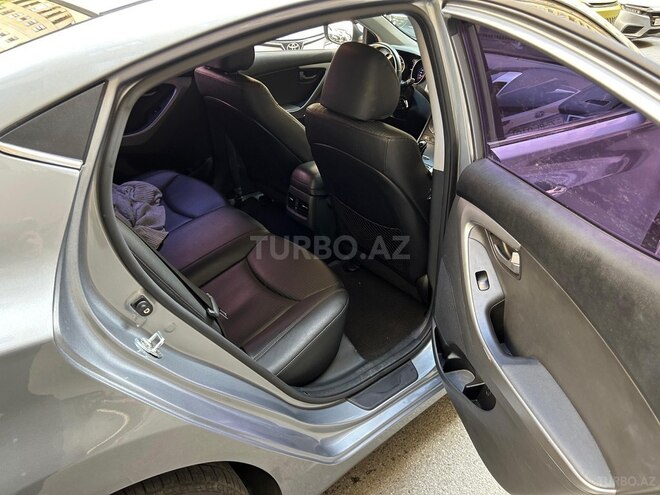 Hyundai Avante 2014, 160,000 km - 1.6 l - Bakı