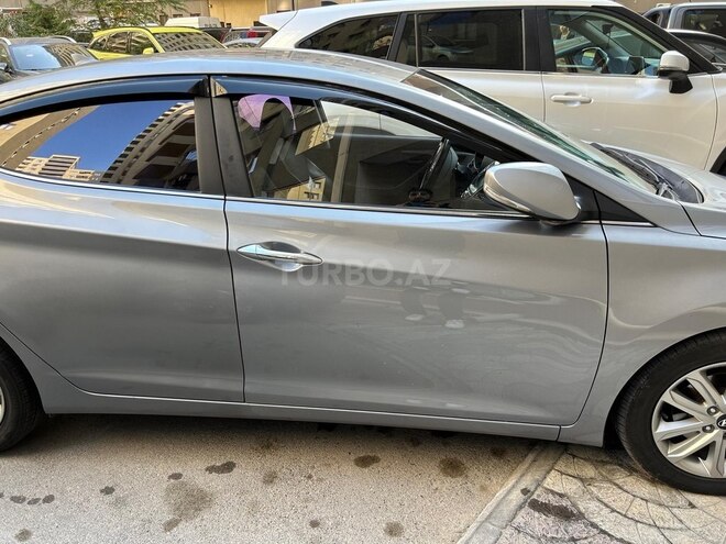 Hyundai Avante 2014, 160,000 km - 1.6 l - Bakı