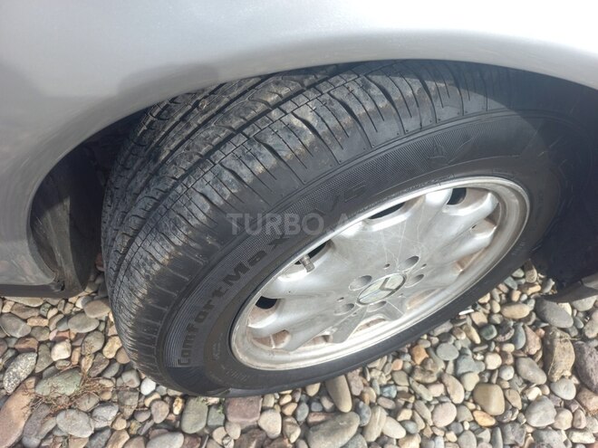 Mercedes E 230 1996, 312,456 km - 2.3 l - Bakı