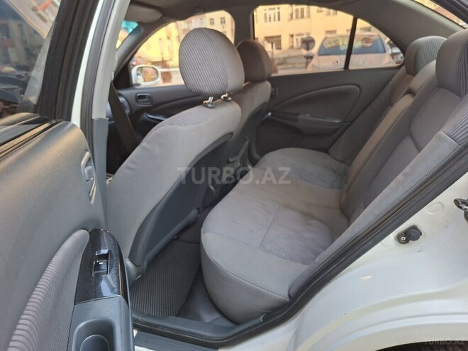Nissan Sunny 2008, 203,000 km - 1.6 l - Bakı