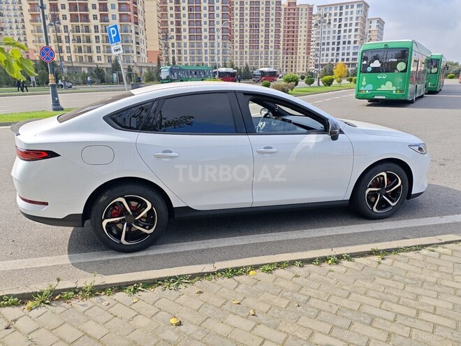 BYD Qin Plus 2025, 200 km - 1.5 l - Bakı