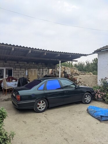 Opel Vectra 1994, 260,000 km - 2.0 l - Xaçmaz