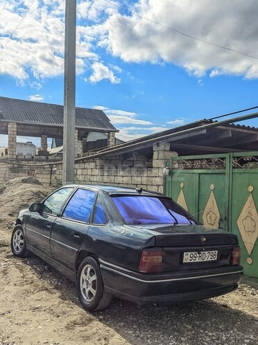 Opel Vectra 1994, 260,000 km - 2.0 l - Xaçmaz