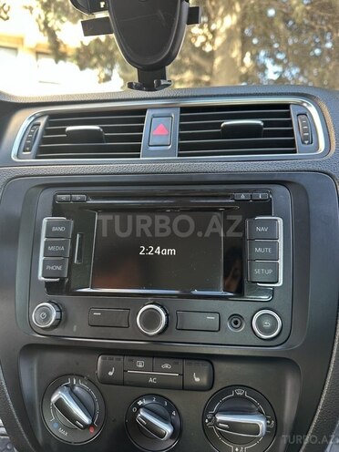 Volkswagen Jetta 2012, 270,000 km - 2.5 l - Bakı