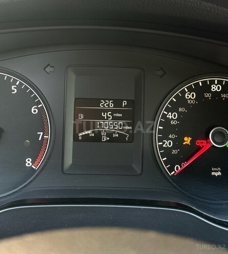 Volkswagen Jetta 2012, 270,000 km - 2.5 l - Bakı