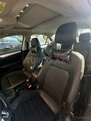 Volkswagen Jetta 2012, 270,000 km - 2.5 l - Bakı