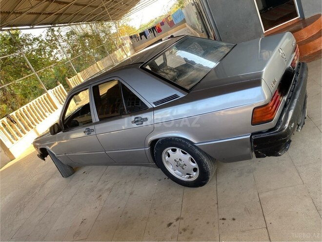 Mercedes 190 1989, 369,852 km - 2.0 l - Şirvan