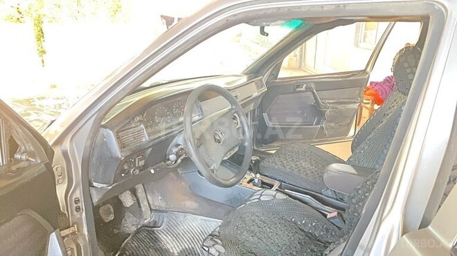 Mercedes 190 1989, 369,852 km - 2.0 l - Şirvan