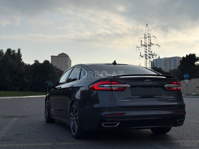 Ford Fusion (North America) 2020, 186,000 km - 2.0 л - Bakı