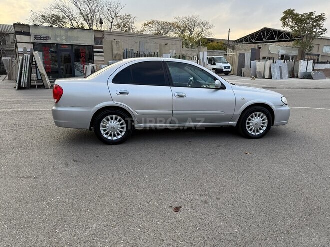 Nissan Sunny 2010, 216,000 km - 1.6 л - Bakı