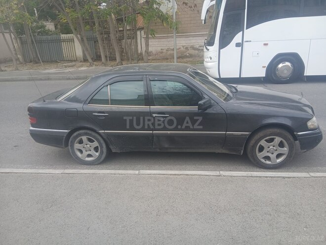 Mercedes C 180 1995, 297,000 km - 1.8 l - Bakı