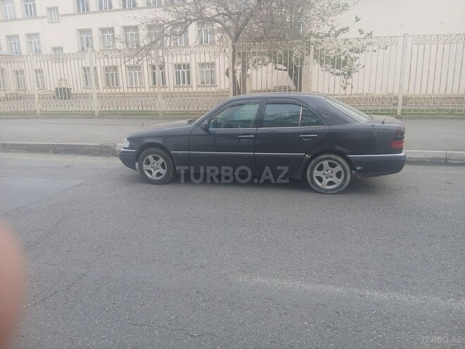 Mercedes C 180 1995, 297,000 km - 1.8 l - Bakı