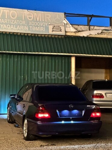 Mercedes C 180 1999, 245,000 km - 1.8 l - Masallı