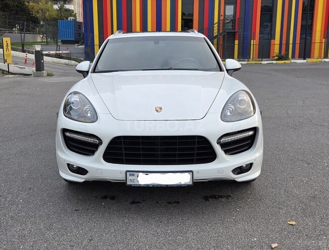 Porsche Cayenne GTS 2013, 174,000 km - 4.8 l - Bakı