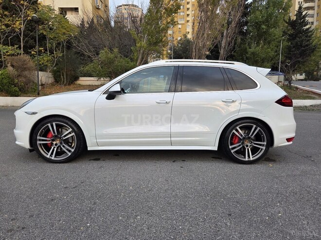 Porsche Cayenne GTS 2013, 174,000 km - 4.8 l - Bakı