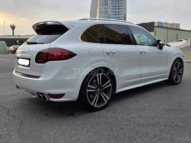 Porsche Cayenne GTS 2013, 174,000 km - 4.8 l - Bakı