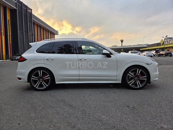 Porsche Cayenne GTS 2013, 174,000 km - 4.8 l - Bakı