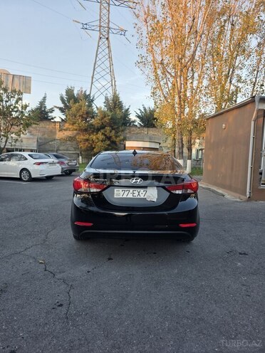 Hyundai Elantra 2015, 217,261 km - 1.8 л - Şəki