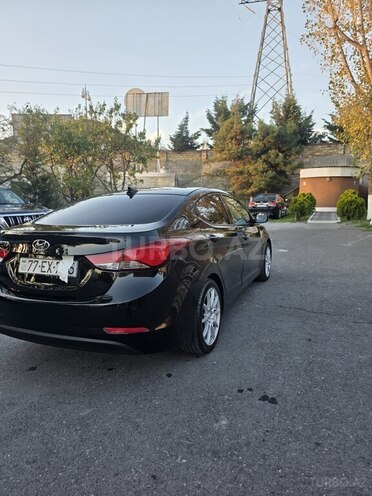 Hyundai Elantra 2015, 217,261 km - 1.8 л - Şəki