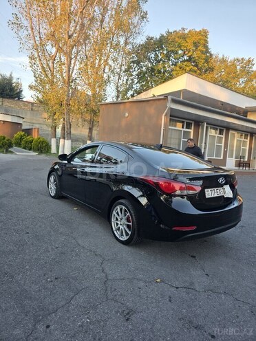 Hyundai Elantra 2015, 217,261 km - 1.8 л - Şəki