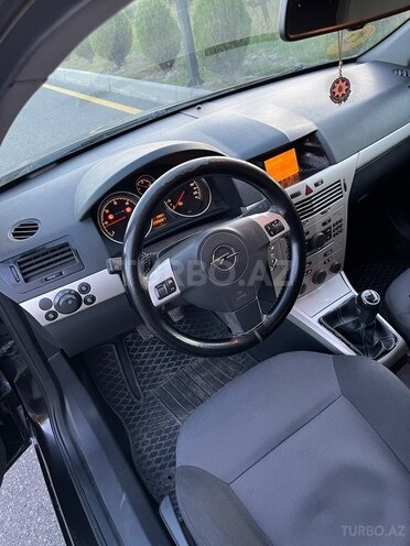 Opel Astra 2008, 299,610 km - 1.3 l - Şəki