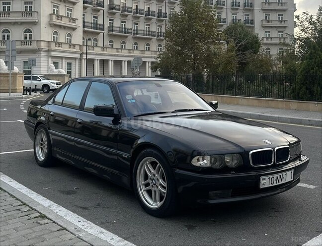 BMW 728 2000, 500,000 km - 2.8 l - Bakı