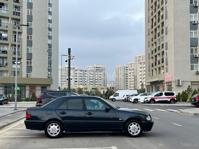 Mercedes C 180 1997, 401,044 km - 1.8 l - Bakı