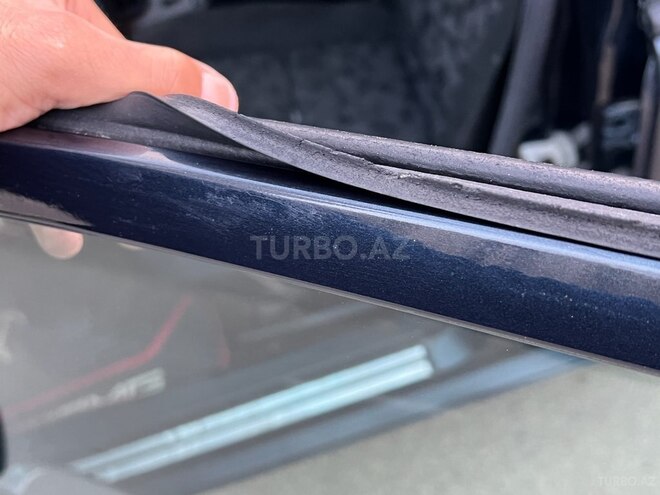 Mercedes C 180 1997, 401,044 km - 1.8 l - Bakı