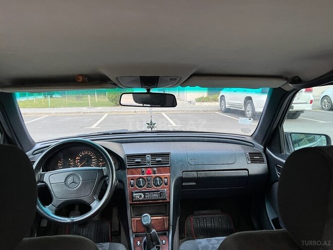 Mercedes C 180 1997, 401,044 km - 1.8 l - Bakı