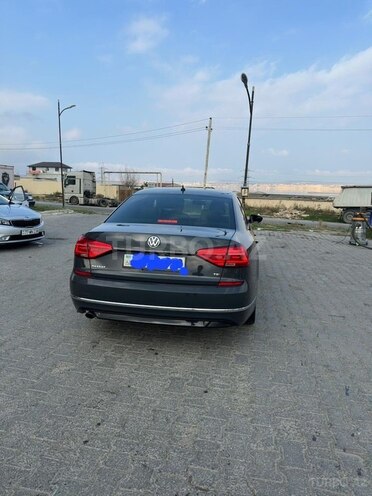 Volkswagen Passat 2016, 215,000 km - 1.8 l - Bakı