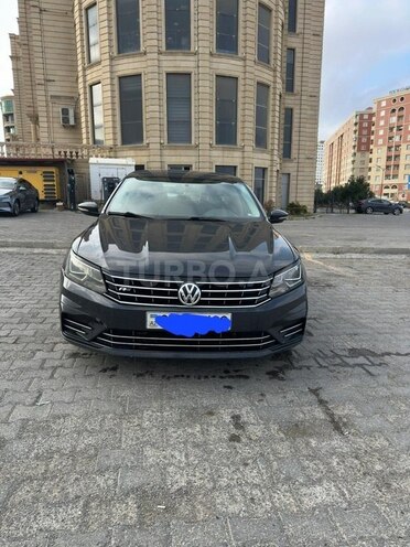 Volkswagen Passat 2016, 215,000 km - 1.8 l - Bakı