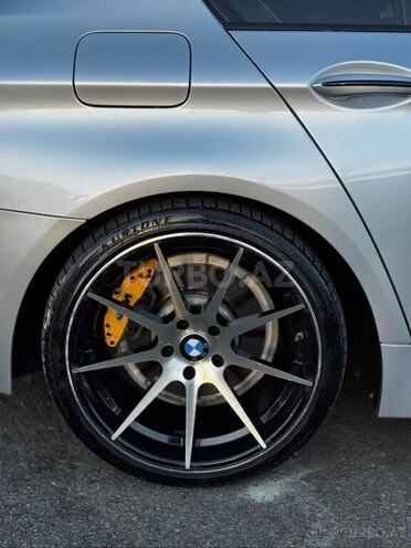 BMW 528 2015, 73,000 km - 2.0 l - Gəncə