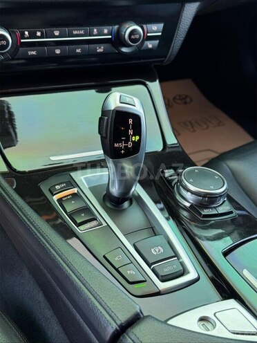 BMW 528 2015, 73,000 km - 2.0 l - Gəncə