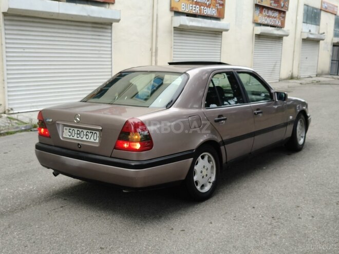 Mercedes C 220 1993, 386,000 km - 2.2 л - Bakı