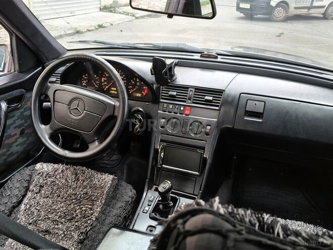 Mercedes C 220 1993, 386,000 km - 2.2 л - Bakı