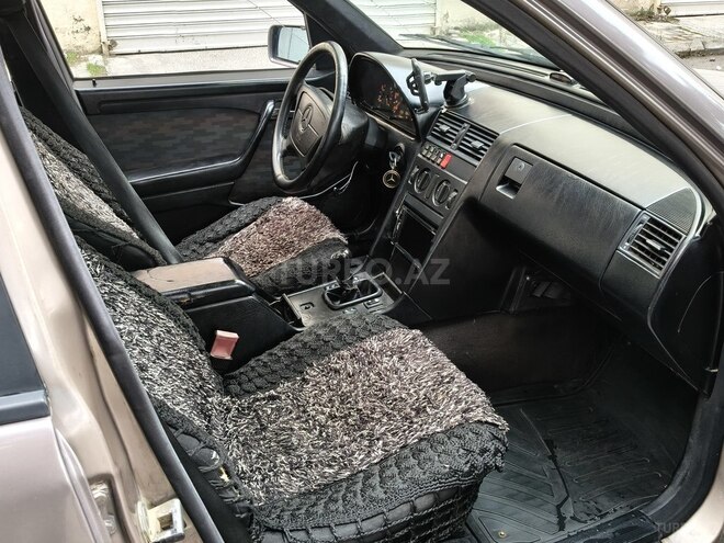 Mercedes C 220 1993, 386,000 km - 2.2 л - Bakı