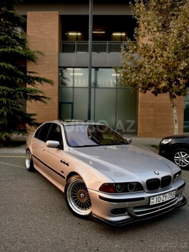 BMW 528 1997, 282,000 km - 2.8 л - Bakı