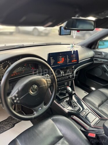 BMW 528 1997, 282,000 km - 2.8 л - Bakı